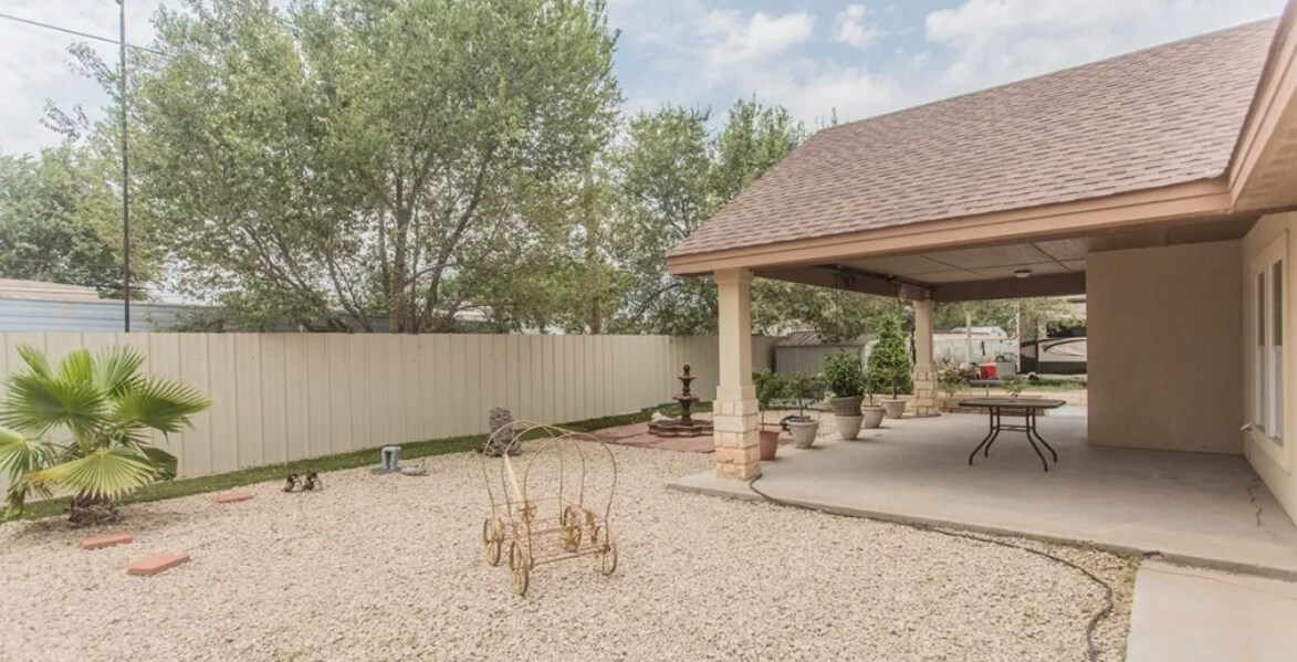 Photo - 2641 N Stockton Ave