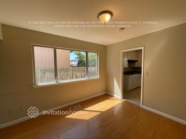 Photo - 1403 Sextant Way