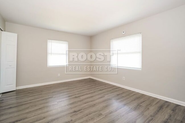 Photo - 108 Columbian Ave