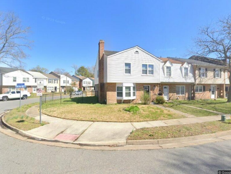 Photo - 6564 Stoney Point S