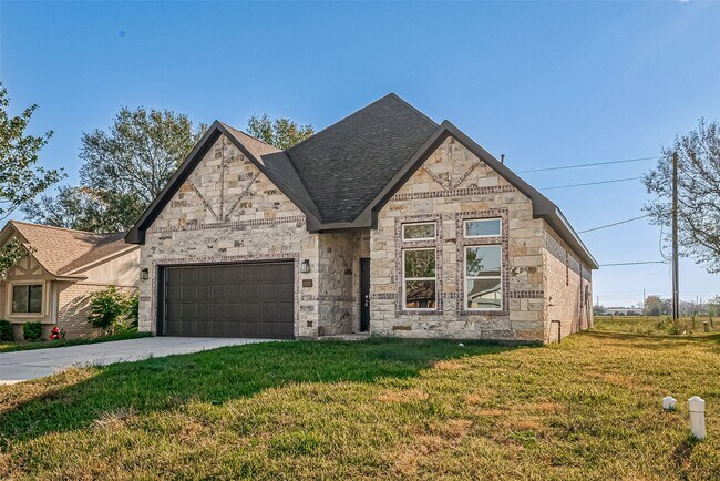 Photo - 3635 Needville Ave