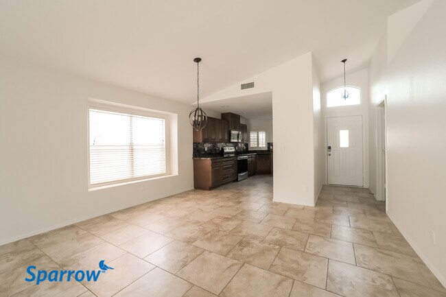 Photo - 15416 S 45th Pl