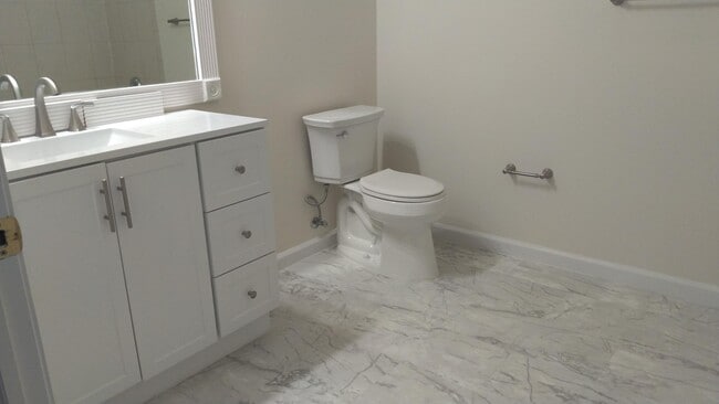 Photo - Hamilton Commons