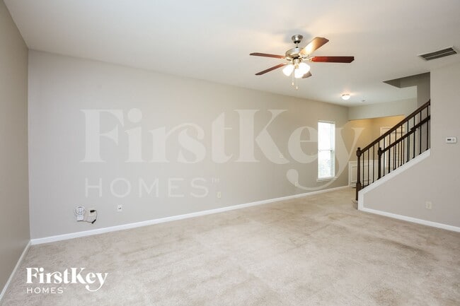 Photo - 1211 Image Ives Dr