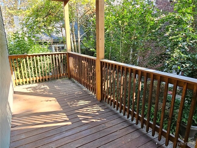 Photo - 242 Bryant St