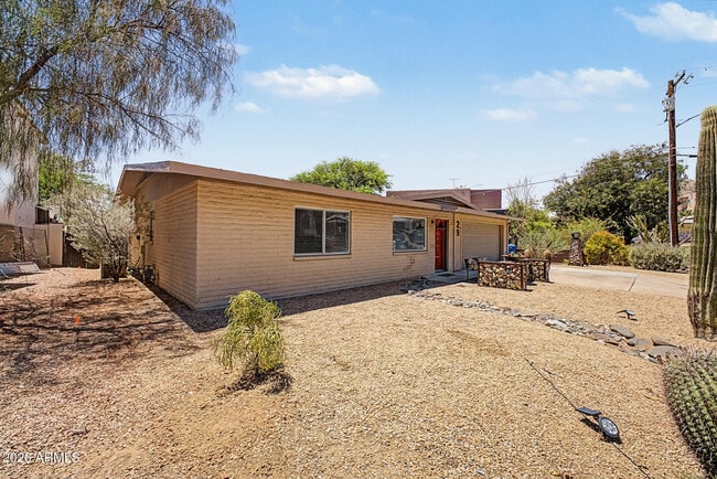 Photo - 29 E Foothill Dr