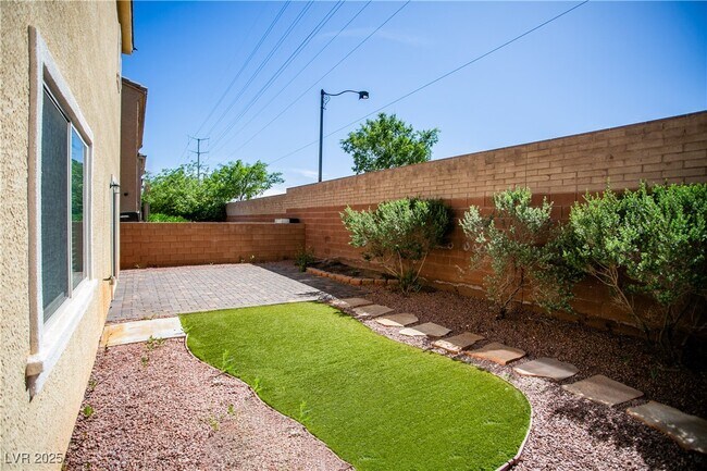 Photo - 7927 Bartlett Peak St