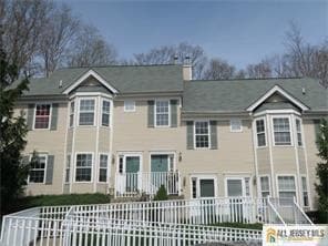 Building Photo - 1402 Cypress Ln