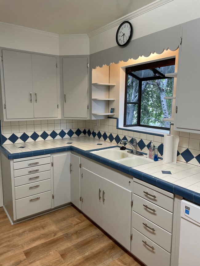 Photo - 618 Felton Way