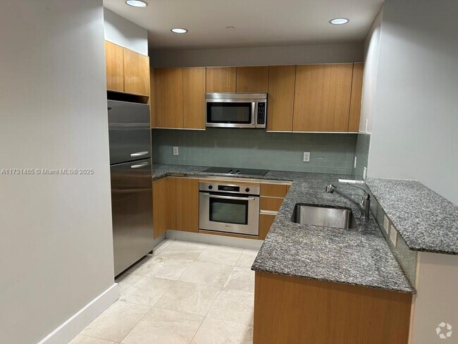 Building Photo - 1050 Brickell Ave Unit 2606 Rental