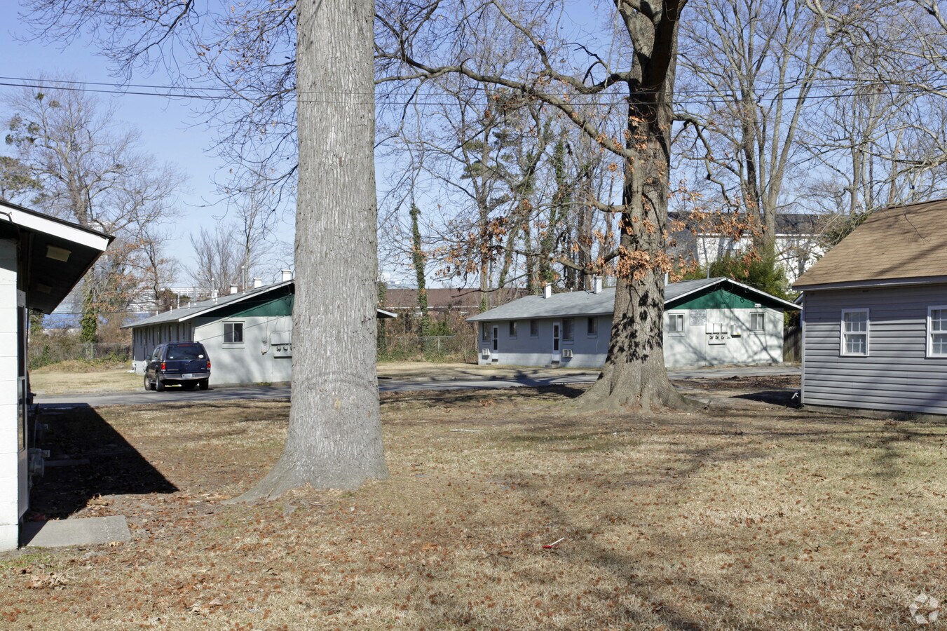 Photo - Pinewood Villas