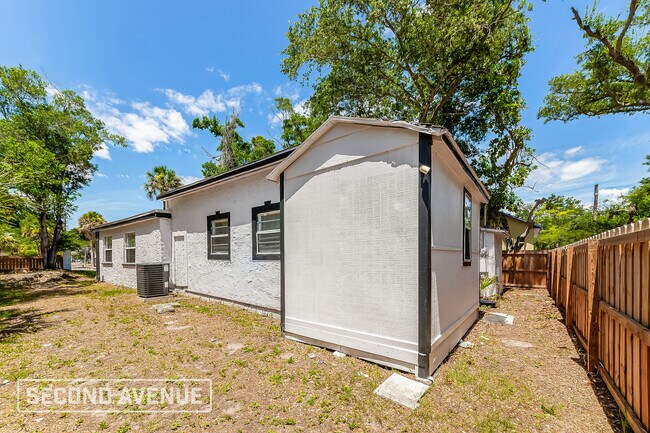 Photo - 2710 22nd Ave S