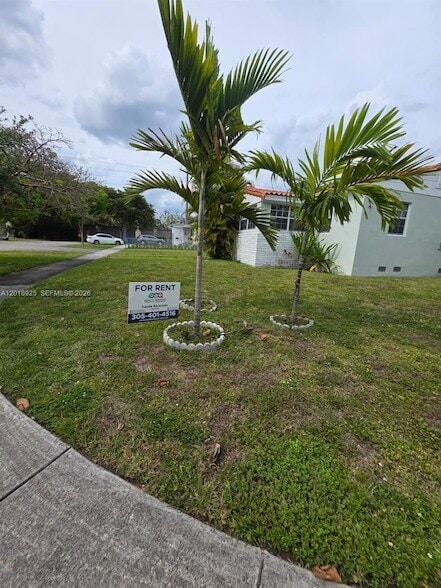 Photo - 1611 Coral Gate Dr