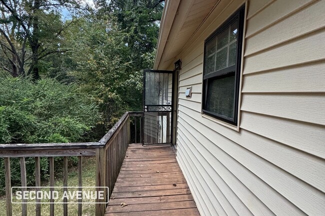 Photo - 1701 5th Way NW