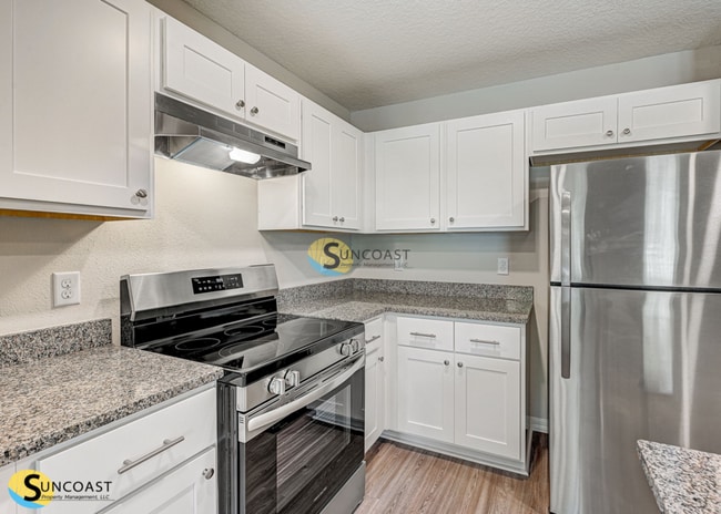 Photo - 9548 Hood Rd Unit 9548202