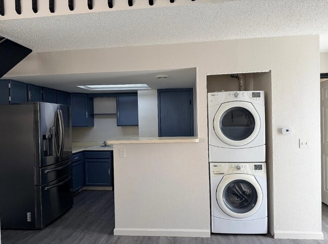 Photo - 17132 E Ford Dr