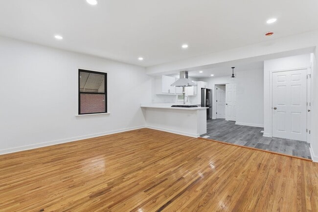 Photo - 1115 Kelly Ave