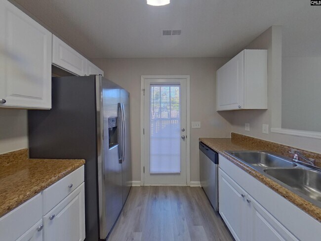 Photo - 457 Cape Jasmine Way