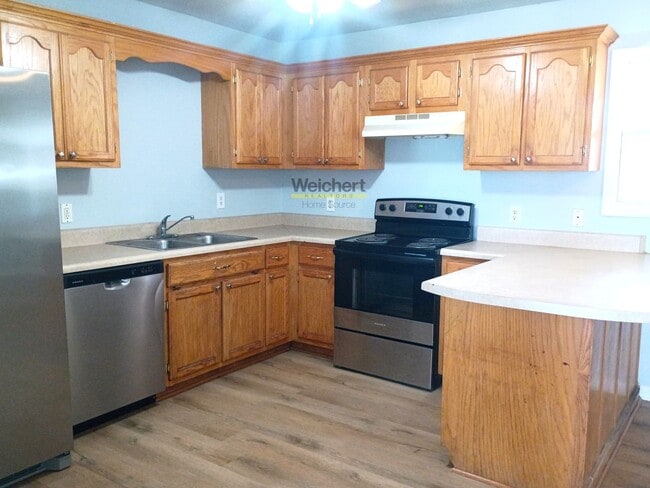 Photo - Freshly Remodeled 3BR/2BA with Carport & Spacious Backyard