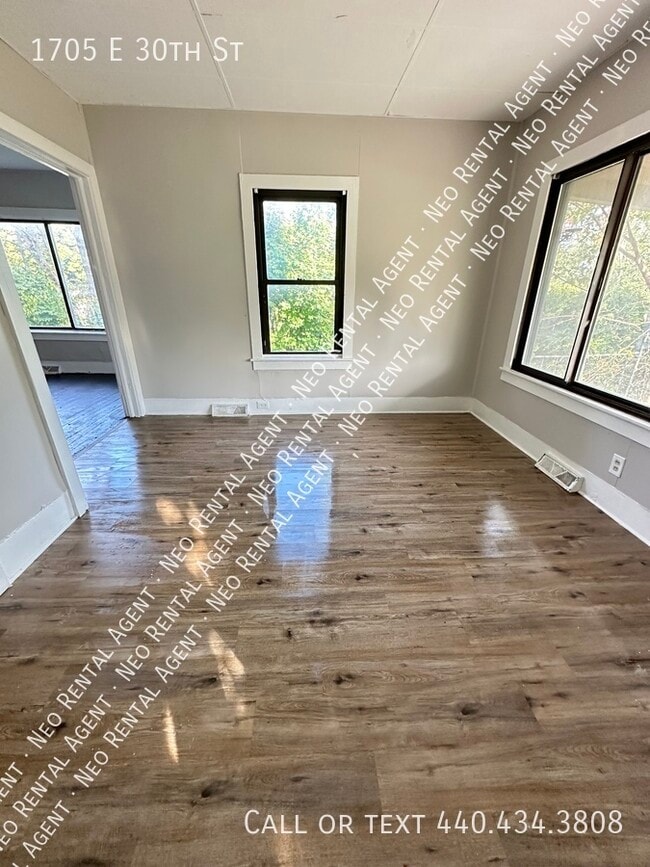 Photo - 1705 E 30th St