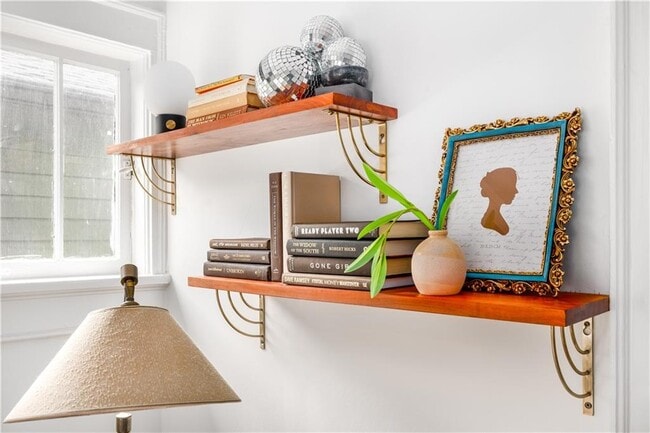 Photo - 1125 Hardee St NE