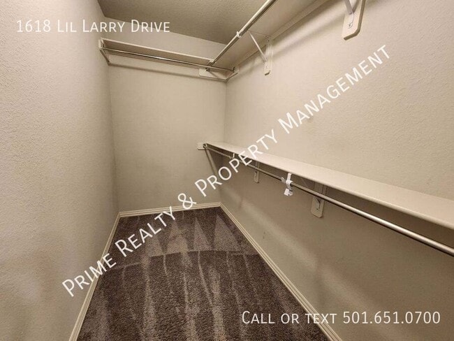 Photo - 1618 Lil Larry Dr