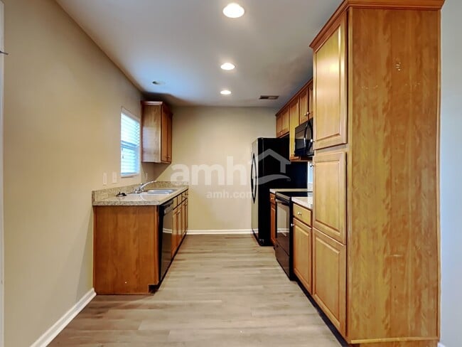 Photo - 241 Emerald Isle Dr