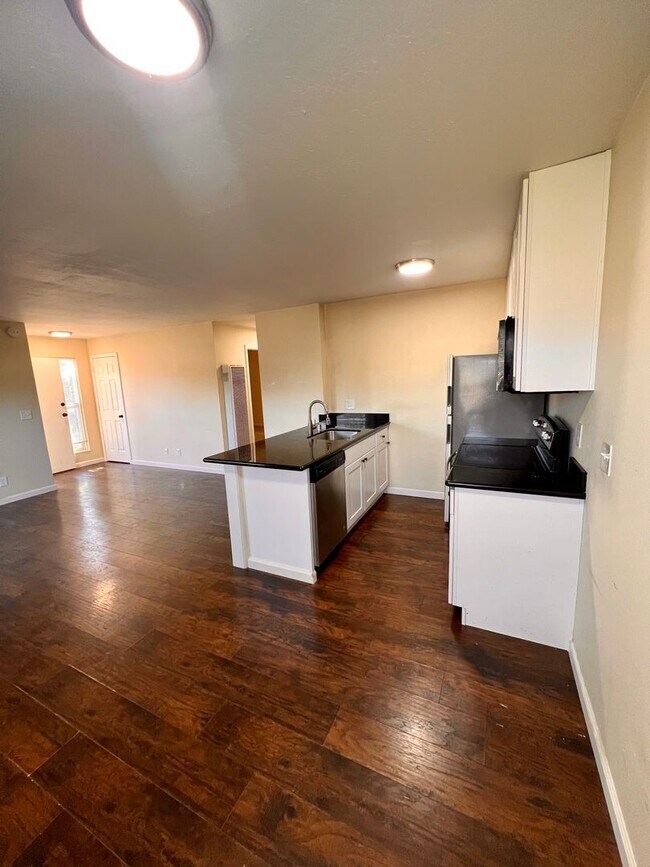 Photo - 2 Bed 1 Bath Condo in Martinez