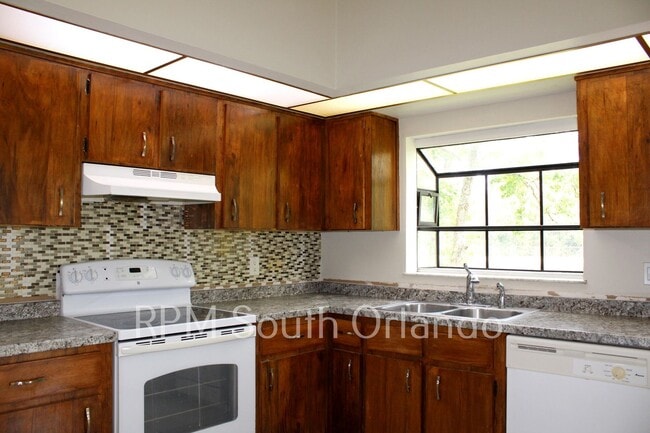 Photo - 11451 Darlington Dr