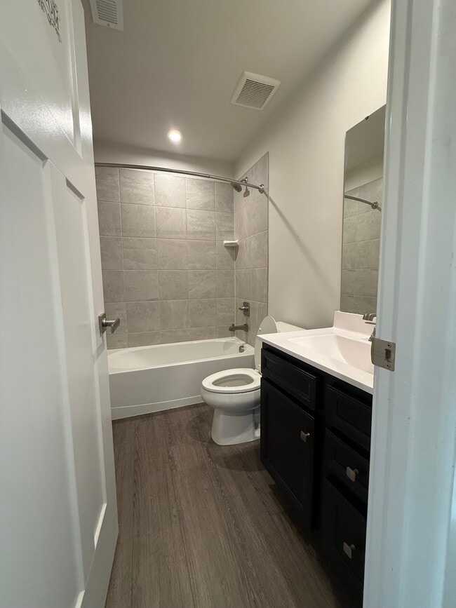 Baño 1 - 19708 Preservation Mews