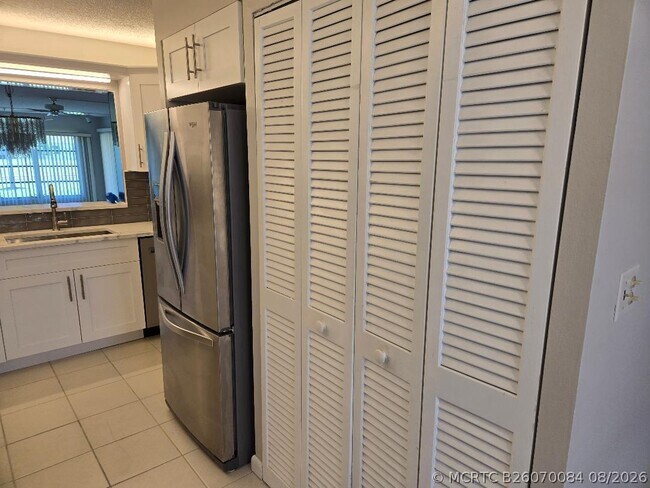Photo - 5760 Princess Palm Ct Unit C