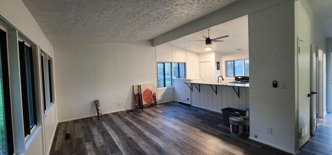 Photo - Finleyville 3 Bedroom 1.5 Bath Remodeled R...