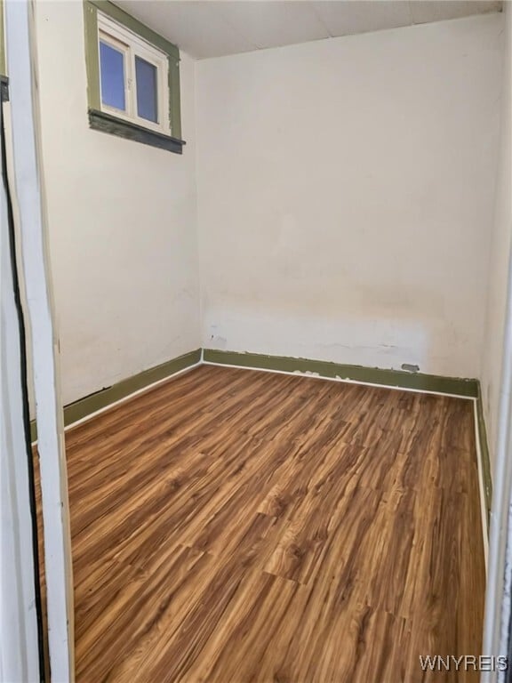 Photo - 1466 Broadway St