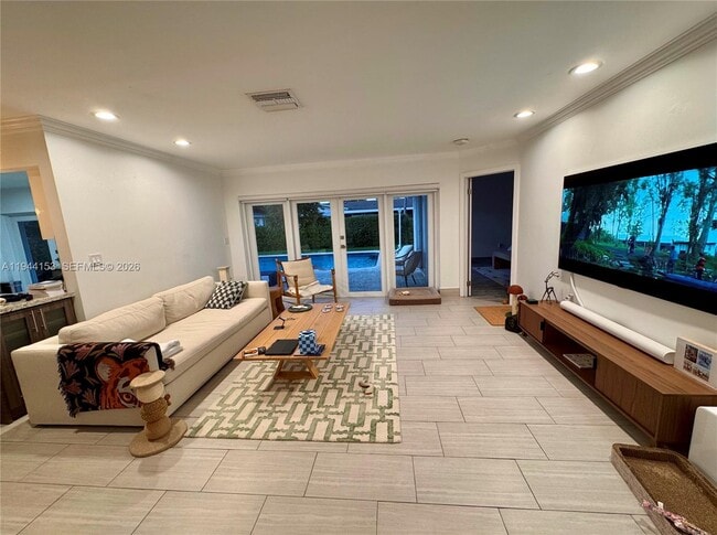 Photo - 1881 NE 210th St