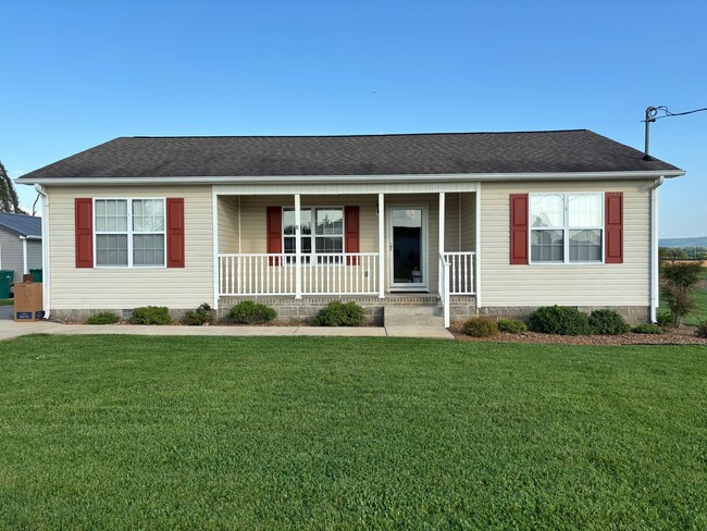 Very Well Maintained Home - Very Well Maintained Home