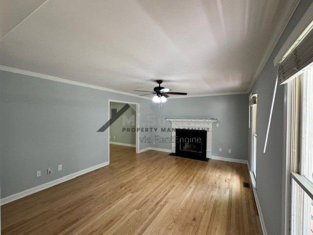 Photo - 302 Rushingwater Dr