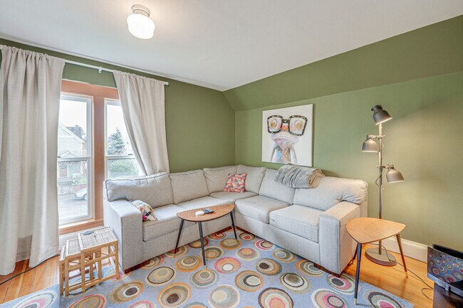 Photo - 2323 Elizabeth St Unit ID1386253P