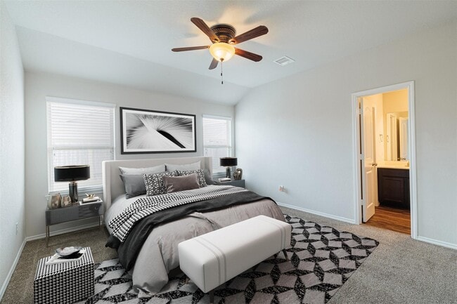 Building Photo - 6102 Lilly Belle St