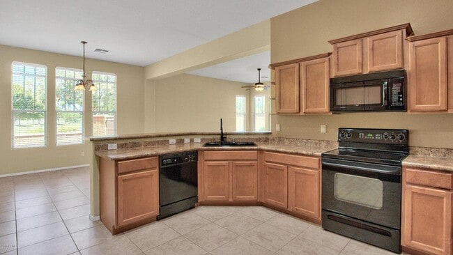 Photo - 4163 N Evergreen St