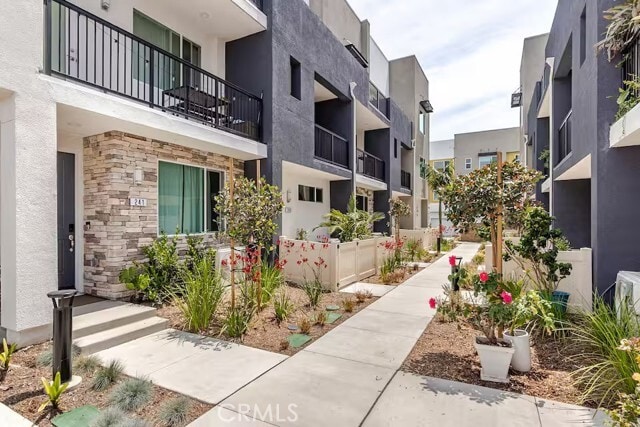 Photo - 243 S Sand Palm Dr