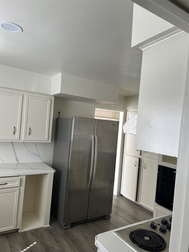 Photo - 7834 Oakington Dr