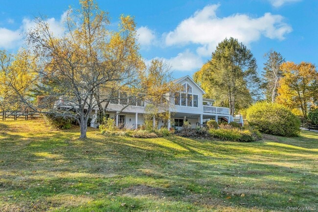 Photo - 90 Cushman Rd