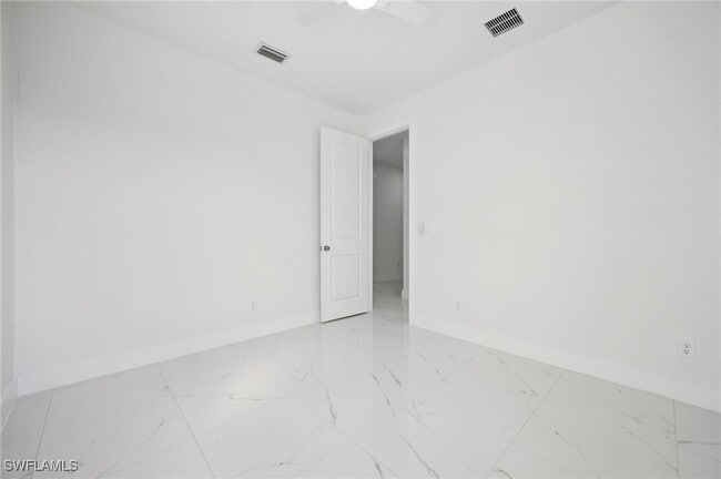 Building Photo - 4701 28th St SW Rental