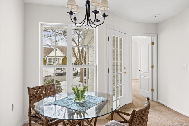 Photo - 1005 Constance Ln