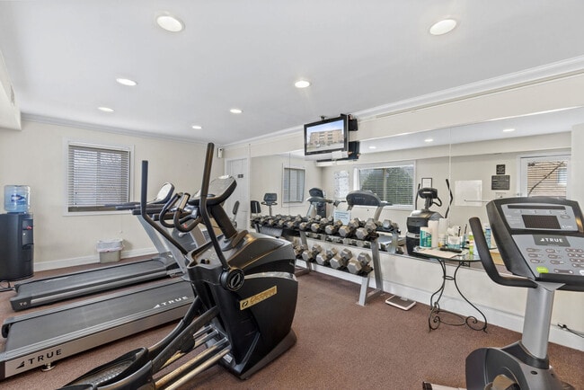 Photo - Chesapeake Landing