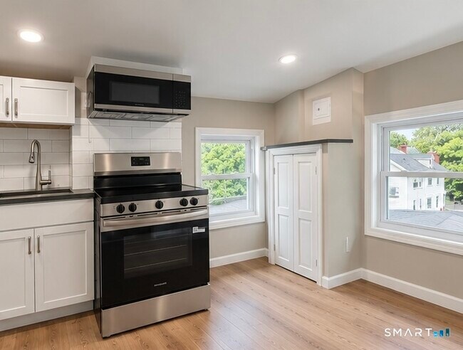 Photo - 206 Jefferson St Unit 3