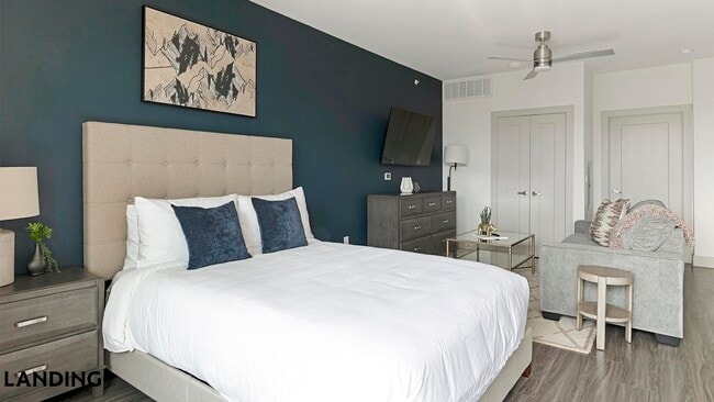Photo - 3383 Cedarplaza Ln Unidad 1-1303