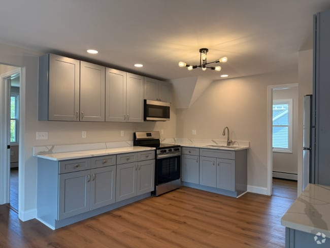 Building Photo - 479 New Britain Rd Rental