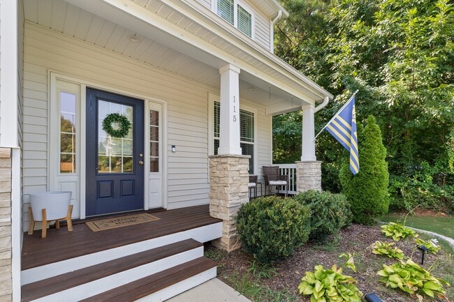 Photo - 115 Owensboro Ct