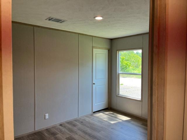 Photo - 621 Kevin St